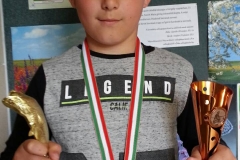 IMG-2a1d938ecf2d5bd72d6154ee1a1f82a5-V