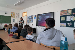 35c07362-9d1e-4d76-a657-18c85bbee3c4