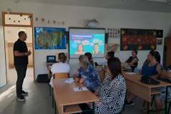 8fb42176-f6df-4539-83c7-7da20532dd60